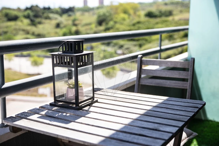 Apartamento T2 para Venda em Santo António dos Cavaleiros e Frielas Foto 39