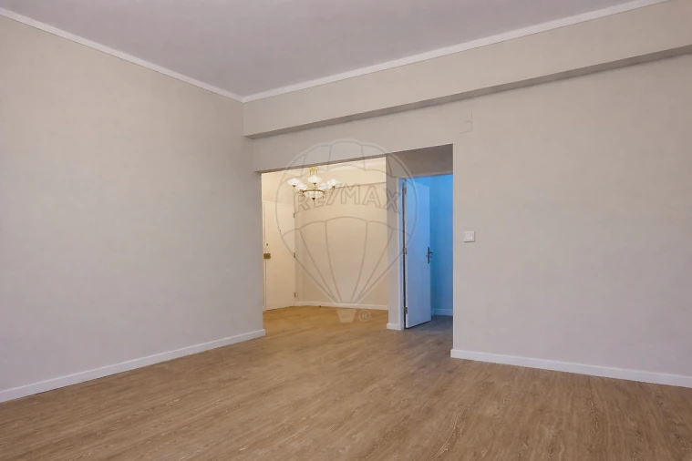 Apartamento T2 para Venda em Santa Maria, São Pedro e Matacães Foto 6