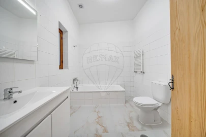 Moradia T3 para Venda em Fermentelos