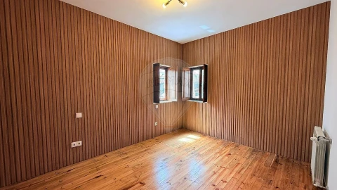 Moradia T3 para Venda em Fermentelos