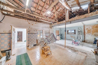 Moradia T2 para Venda em Alquerubim