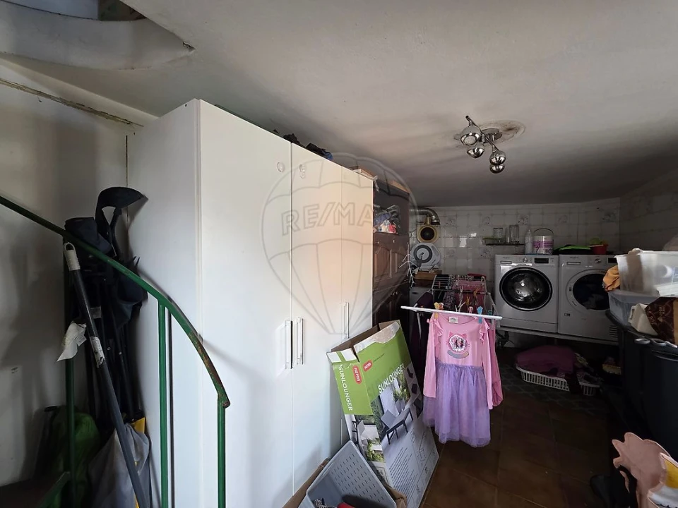 Moradia T2 para Venda em Alquerubim Foto 9