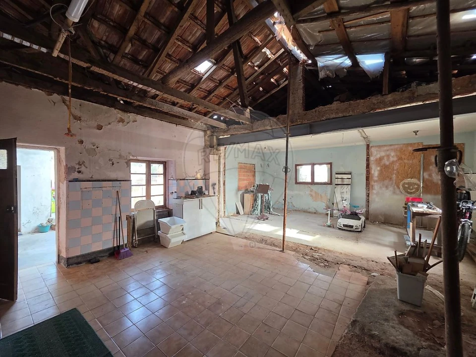 Moradia T2 para Venda em Alquerubim Foto 11