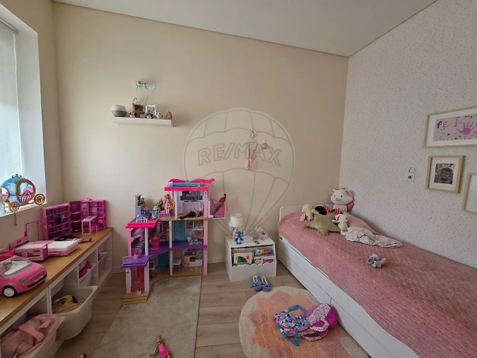 Moradia T2 para Venda em Alquerubim Foto 5