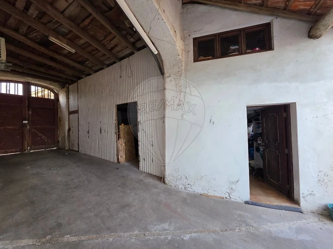 Moradia T2 para Venda em Alquerubim Foto 8