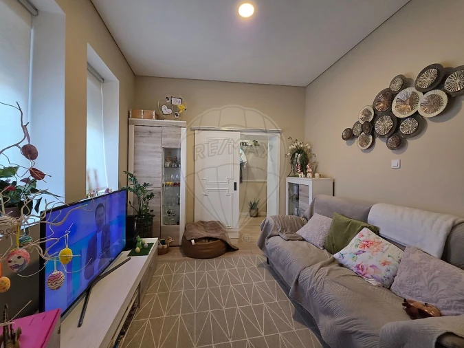 Moradia T2 para Venda em Alquerubim Foto 15