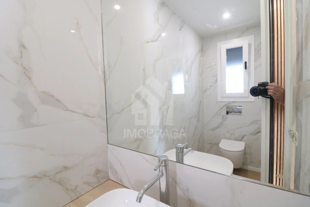 Moradia T4 para Venda em Palmeira Foto 19