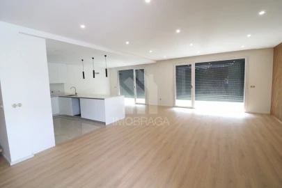 Moradia T4 para Venda em Palmeira