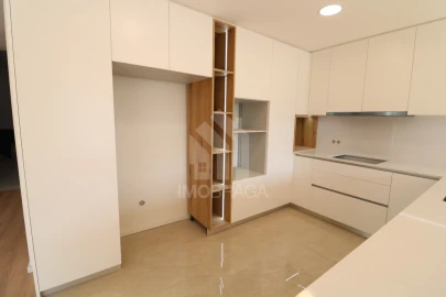 Moradia T4 para Venda em Palmeira