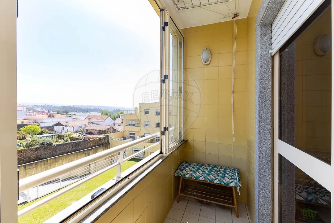 Apartamento T4 para Venda em Argoncilhe Foto 31