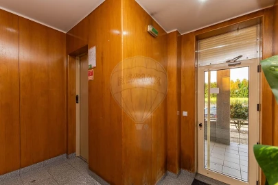 Apartamento T4 para Venda em Argoncilhe