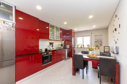 Apartamento T4 para Venda em Argoncilhe