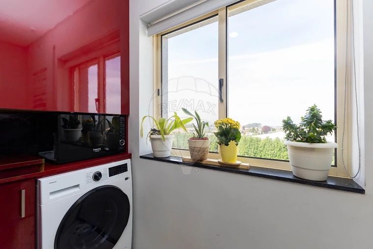 Apartamento T4 para Venda em Argoncilhe Foto 11