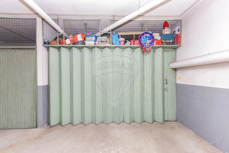 Apartamento T4 para Venda em Argoncilhe Foto 23