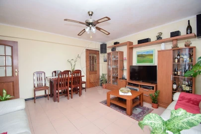 Apartamento T5 para Venda em Rio de Mouro