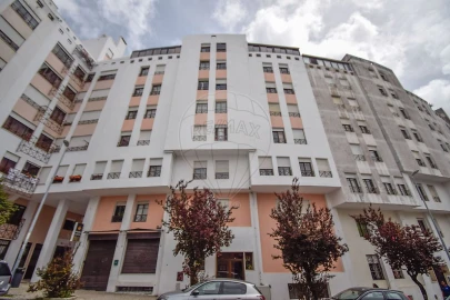 Apartamento T5 para Venda em Rio de Mouro