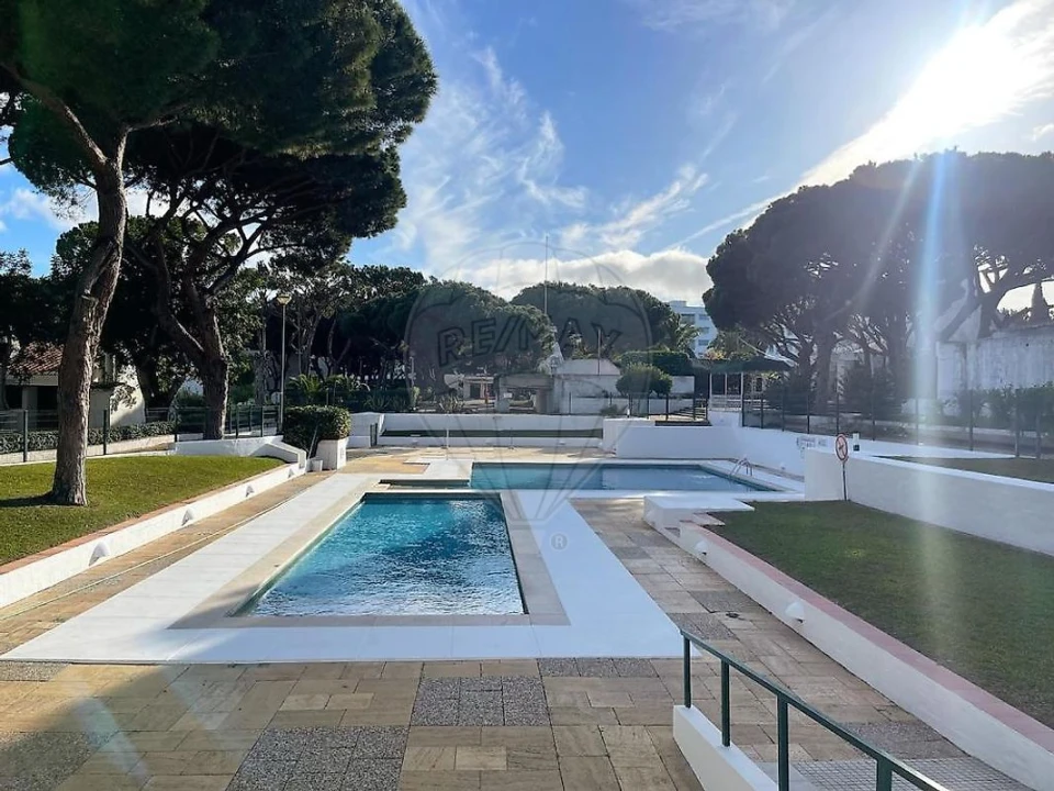 Apartamento T1 para Venda em Albufeira e Olhos de Água Foto 7