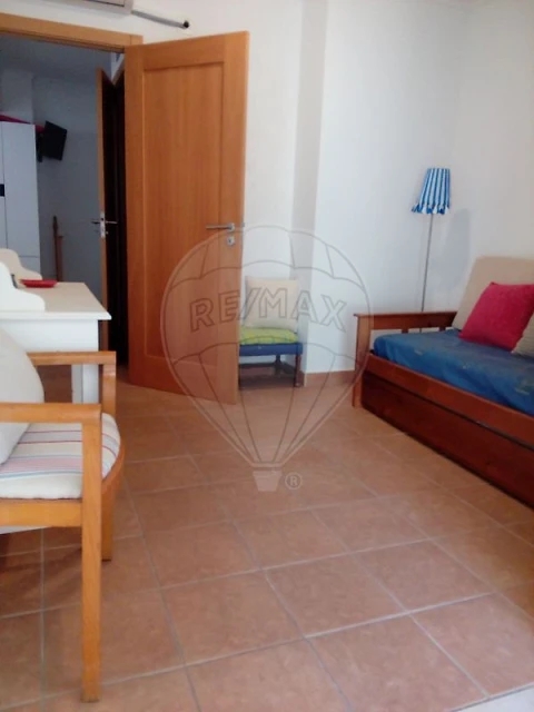 Apartamento T1 para Venda em Albufeira e Olhos de Água