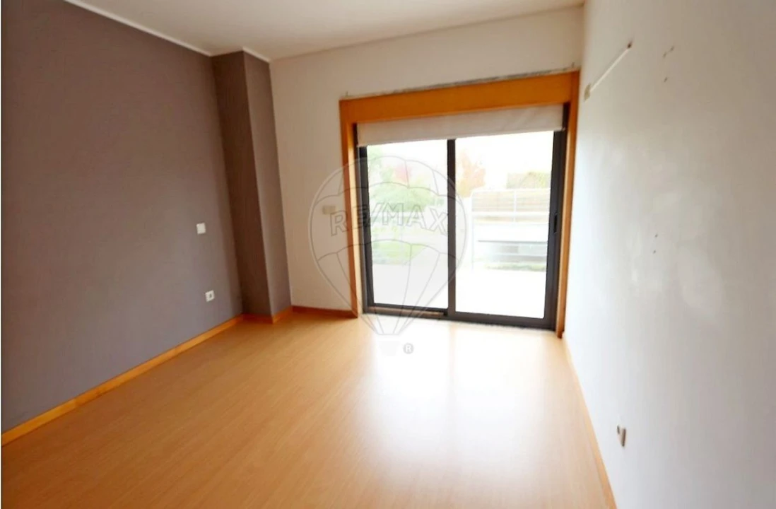 Apartamento T3 para Venda em Pinhal Novo Foto 9