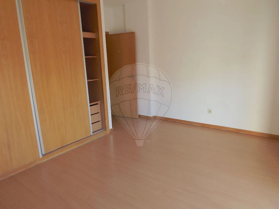 Apartamento T3 para Venda em Pinhal Novo Foto 25