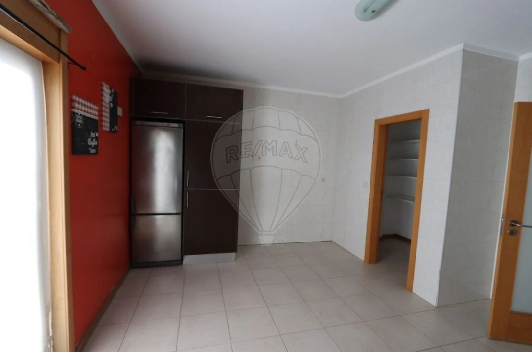 Apartamento T3 para Venda em Pinhal Novo Foto 5