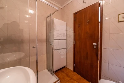 Apartamento T1 para Venda em Castêlo da Maia