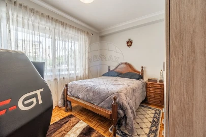 Apartamento T1 para Venda em Castêlo da Maia