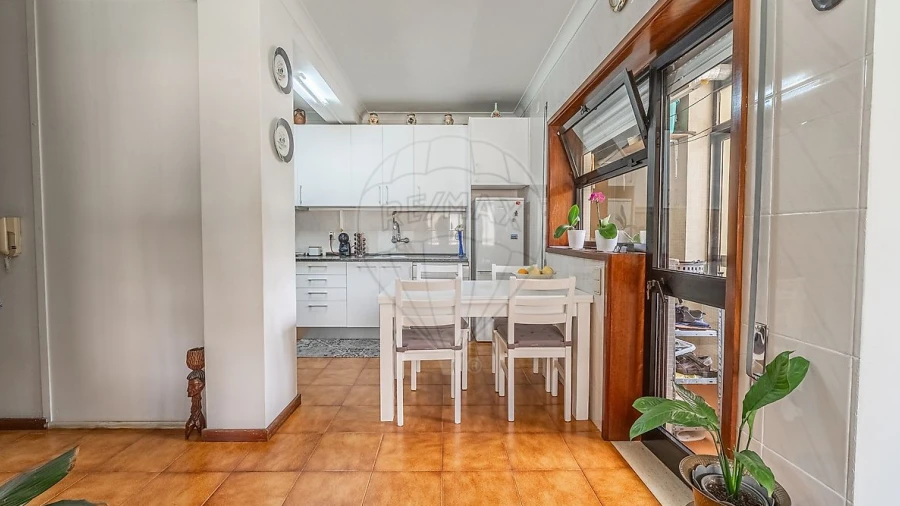 Apartamento T1 para Venda em Castêlo da Maia