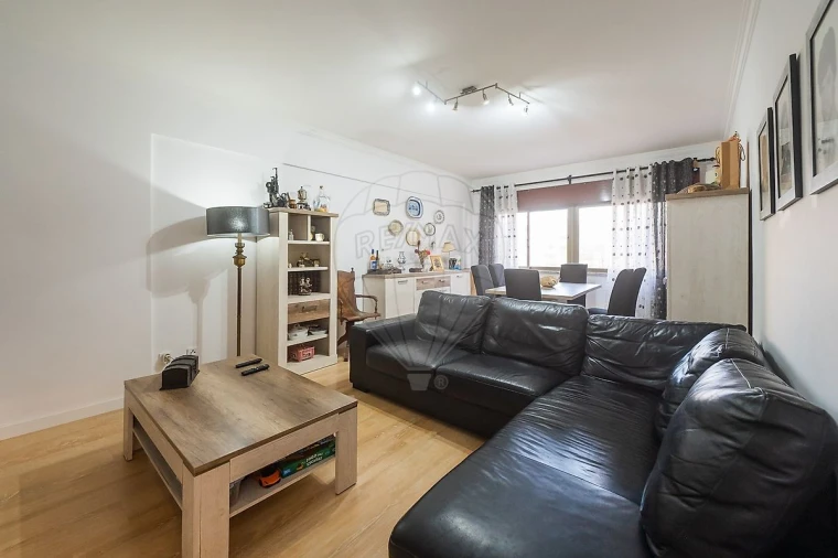 Apartamento T3 para Venda em Massamá e Monte Abraão Foto 15