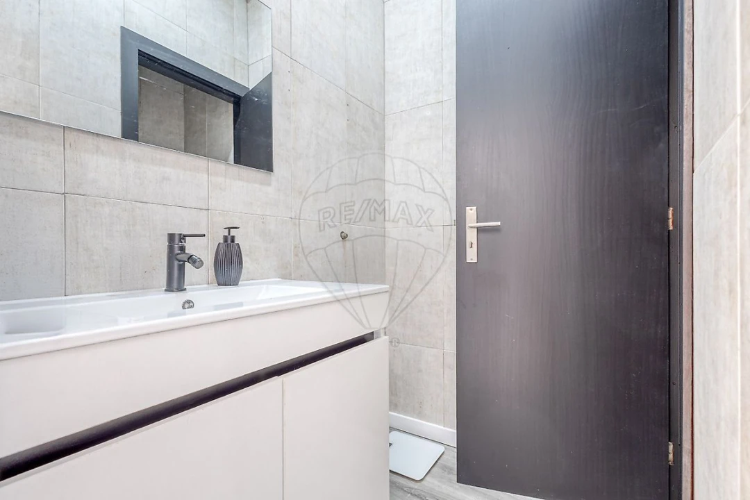 Prédio para Venda em Aldoar, Foz do Douro e Nevogilde Foto 6