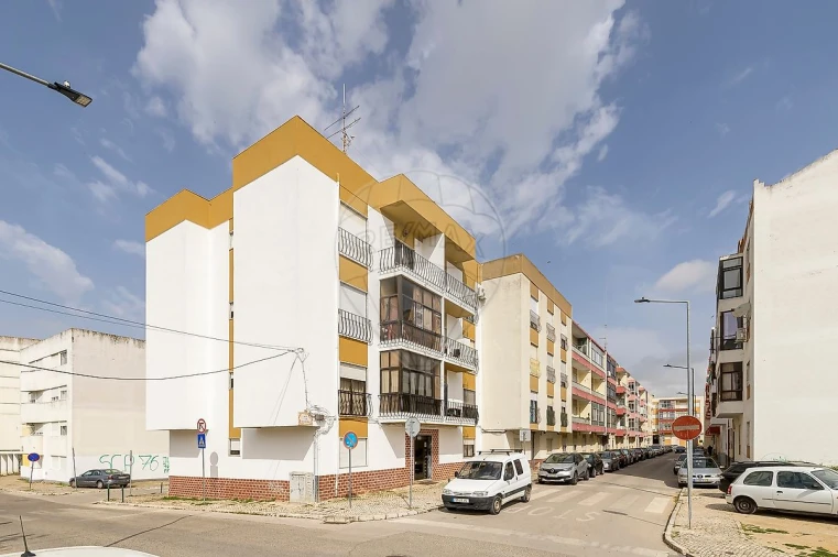 Apartamento T2 para Venda em Pinhal Novo Foto 17