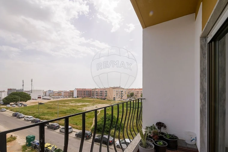 Apartamento T2 para Venda em Pinhal Novo Foto 13