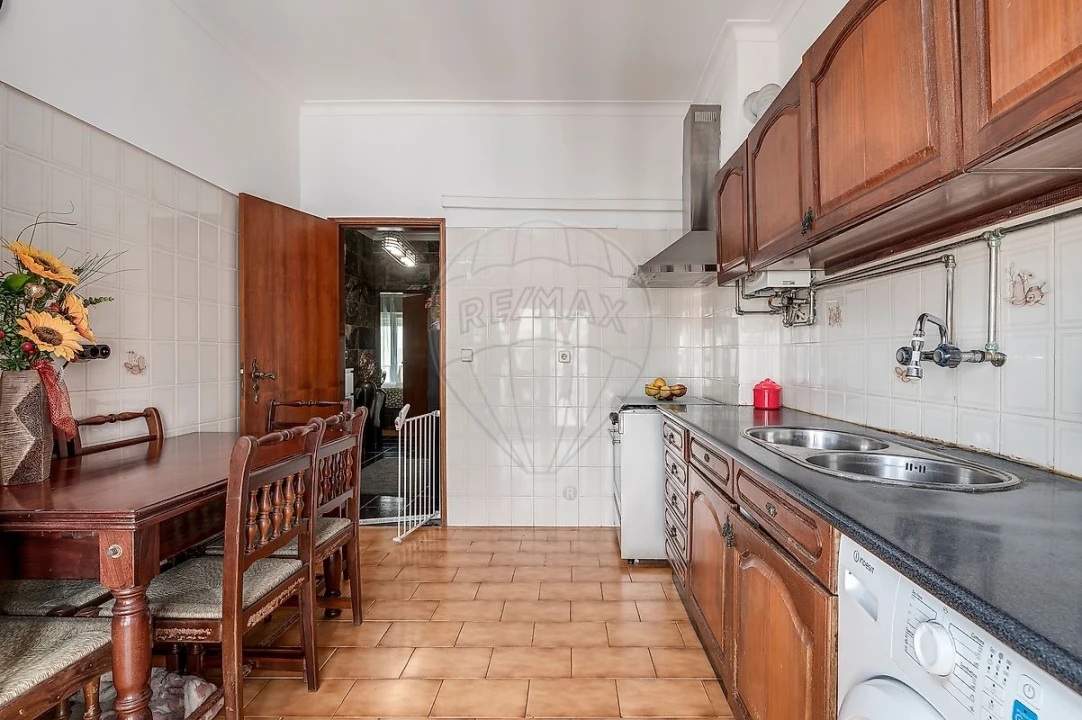 Apartamento T2 para Venda em Pinhal Novo Foto 25