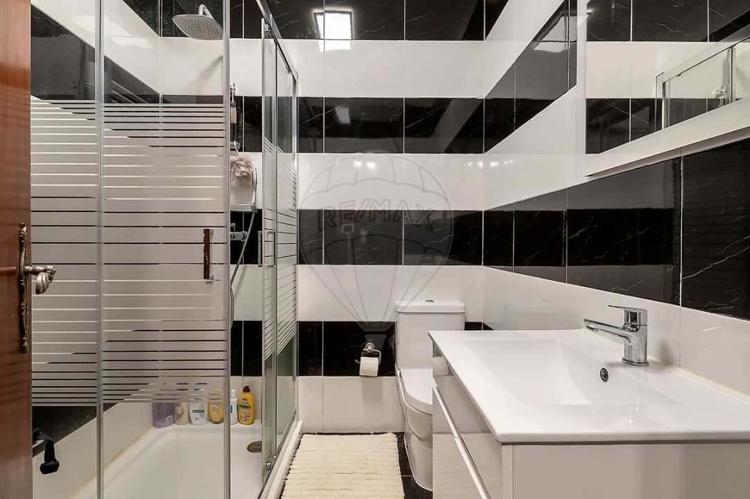 Apartamento T2 para Venda em Pinhal Novo Foto 6