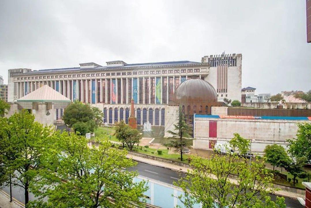 Apartamento T2 para Arrendamento em Areeiro Foto 2