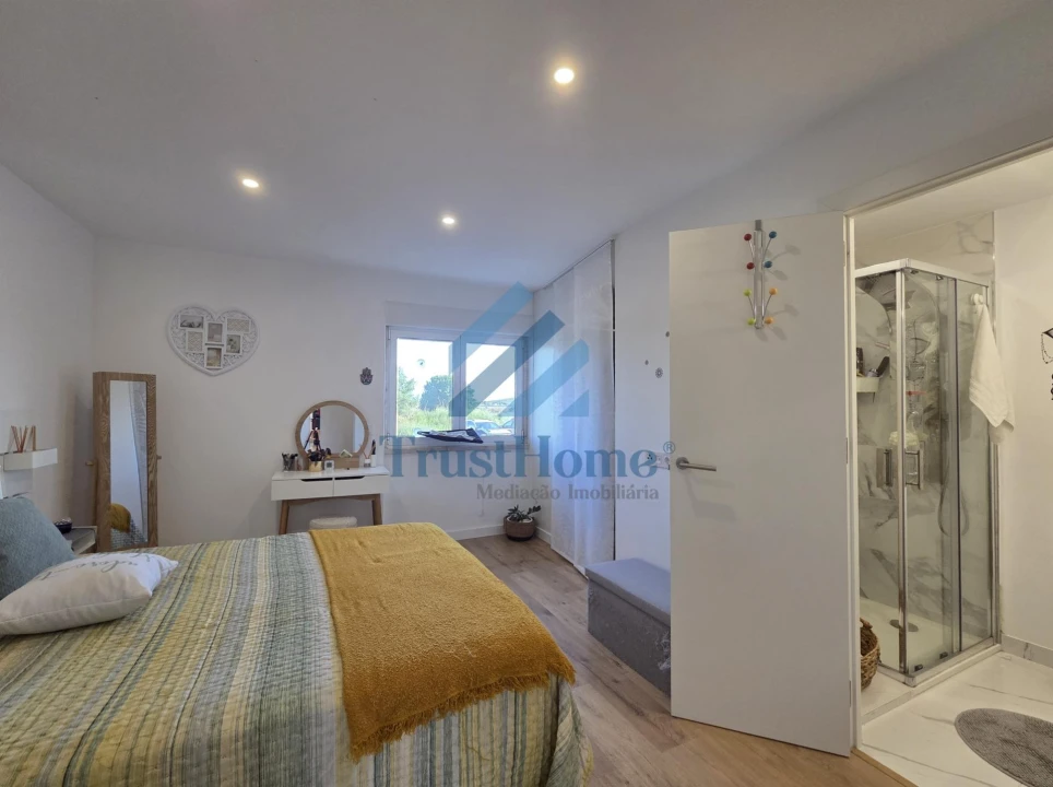 Apartamento T2 para Venda em Queluz e Belas Foto 11