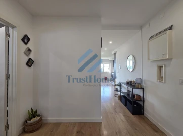 Apartamento T2 para Venda em Queluz e Belas