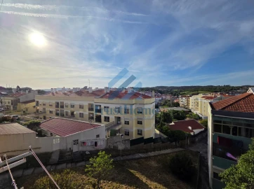 Apartamento T2 para Venda em Queluz e Belas