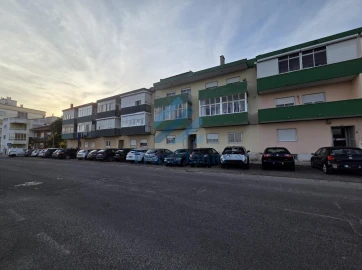 Apartamento T2 para Venda em Queluz e Belas