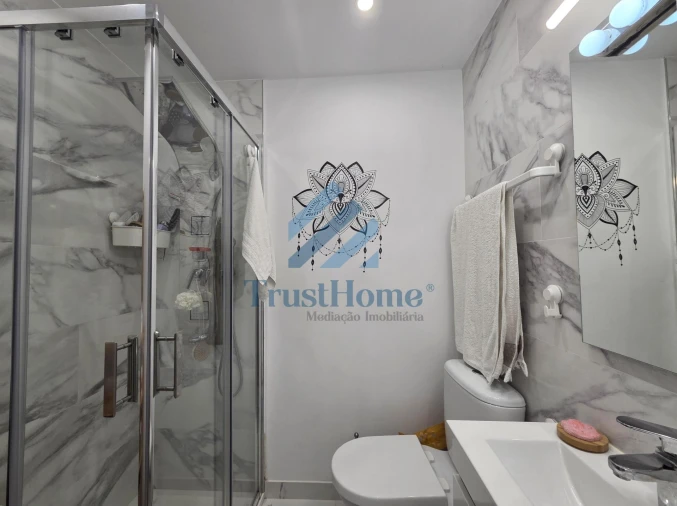 Apartamento T2 para Venda em Queluz e Belas Foto 13