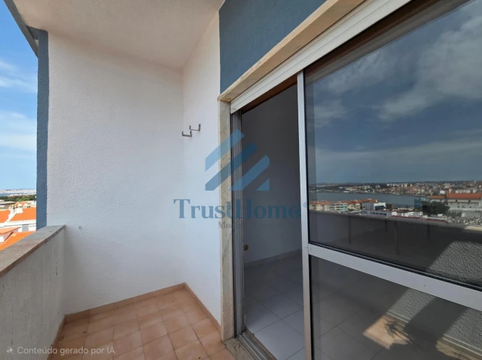 Apartamento T2 para Venda em Seixal, Arrentela e Aldeia de Paio Pires Foto 9