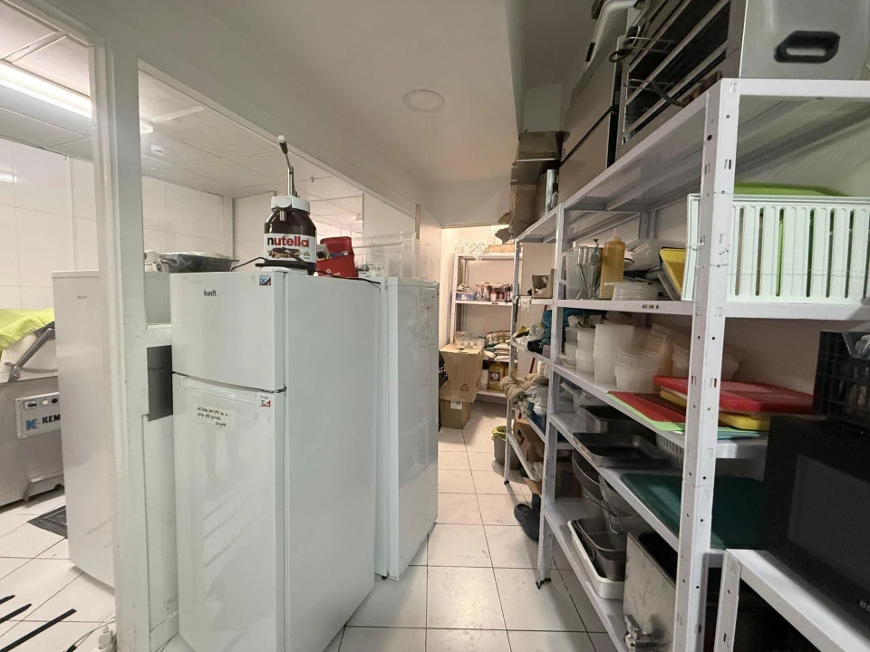 Negócio para Arrendamento em Braga (Maximinos, Sé e Cividade) Foto 15