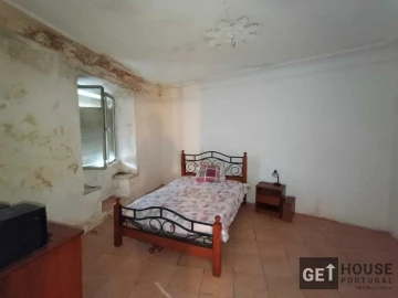 Moradia T2 para Venda em Rio de Moinhos