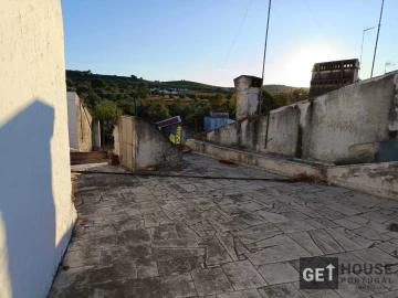 Moradia T2 para Venda em Rio de Moinhos