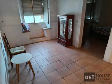 Moradia T2 para Venda em Rio de Moinhos