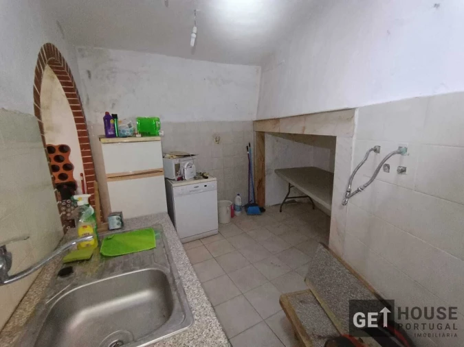 Moradia T2 para Venda em Rio de Moinhos Foto 3