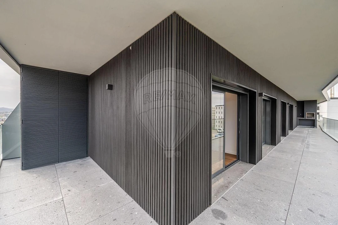 Apartamento T3 para Venda em Ferreiros e Gondizalves Foto 14