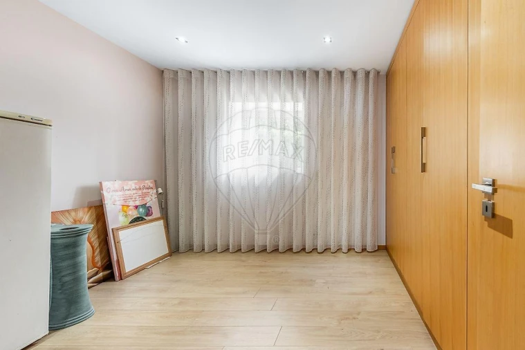 Apartamento T3 para Venda em Amares e Figueiredo Foto 18