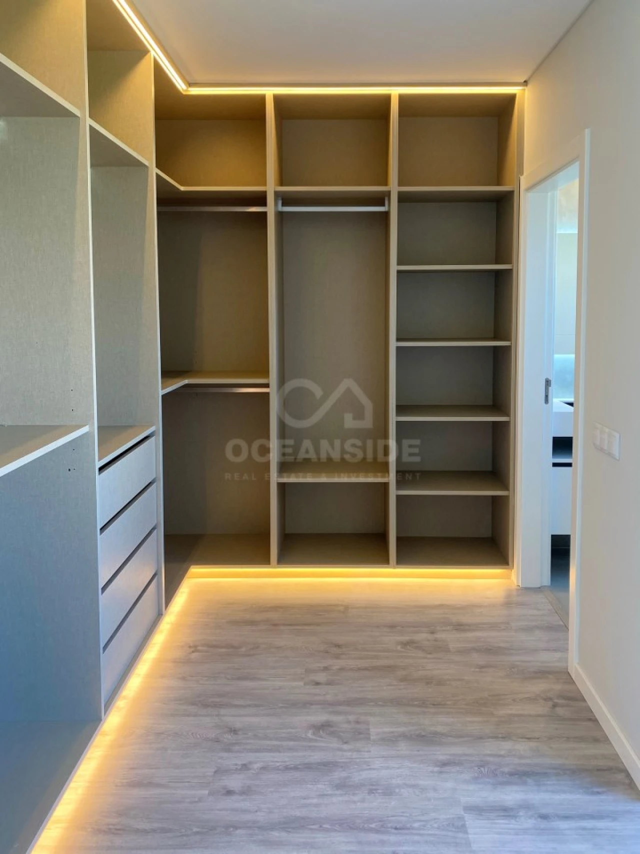 Moradia T3 para Venda em Alcabideche Foto 17