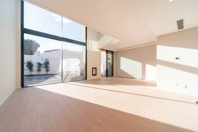 Moradia T4 para Venda em Alcabideche